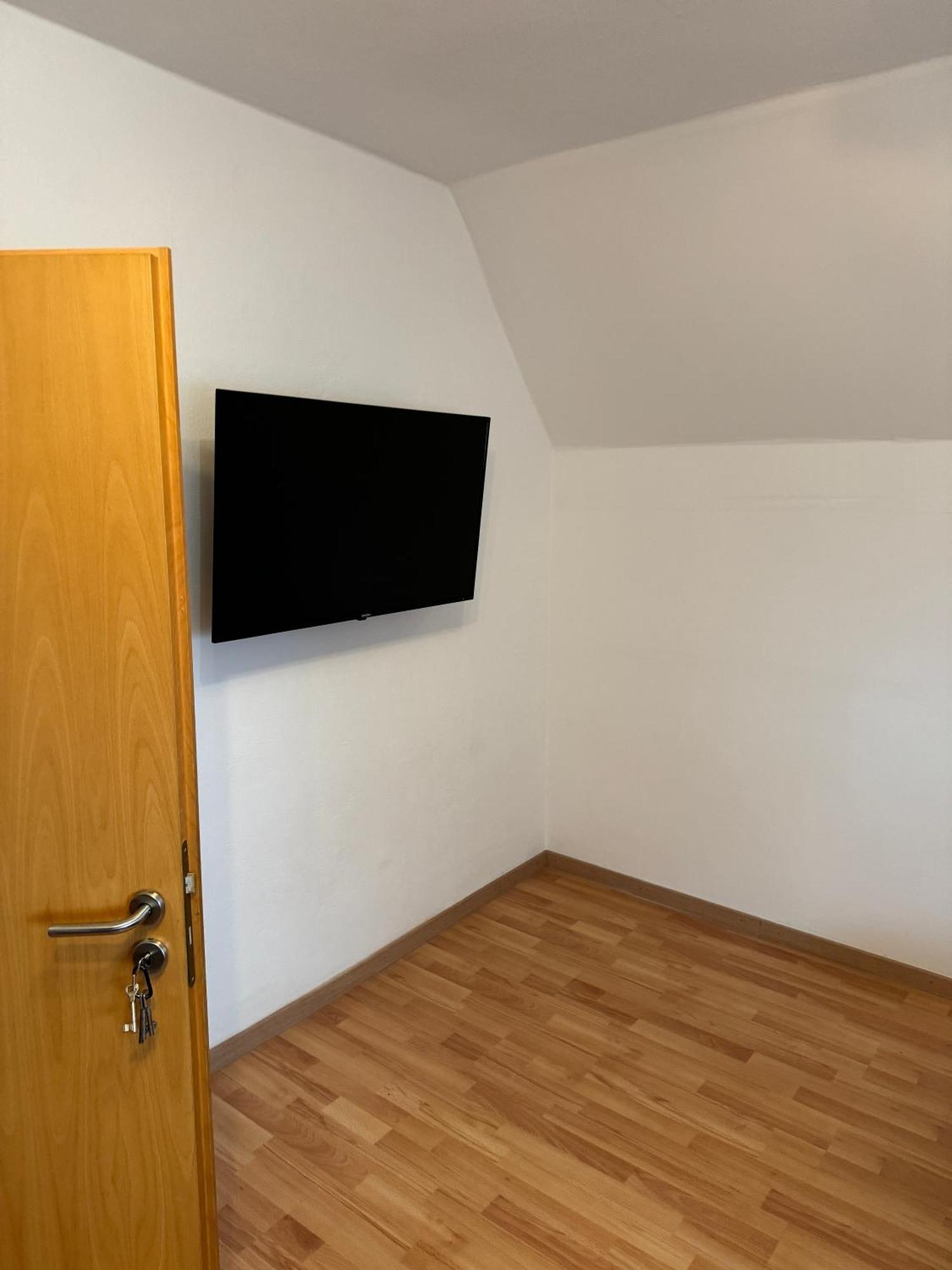 Schoene Wohnung Mit Tv, Wlan Und Kueche - Anna Werne Zewnętrze zdjęcie